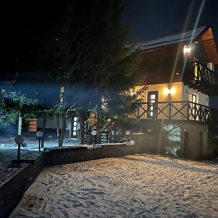 Panorama Karpat Hotell Jablunytsja Exteriör bild