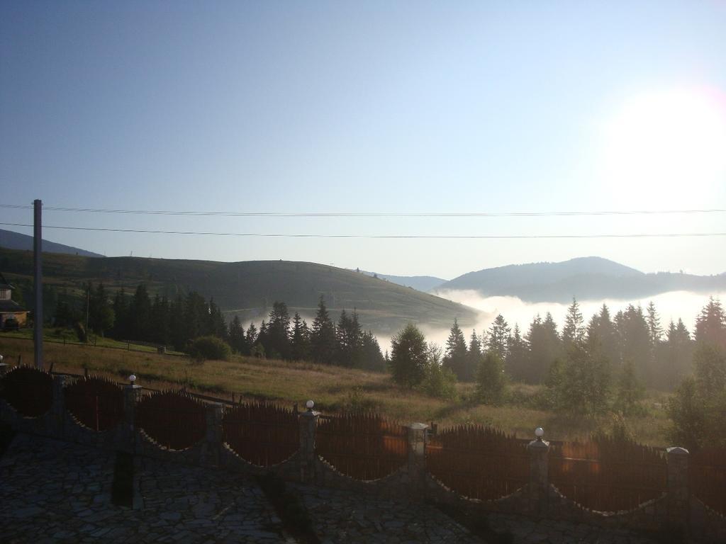Panorama Karpat Hotell Jablunytsja Exteriör bild